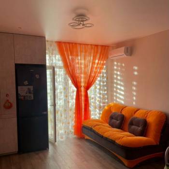 Сдается 1-комнатная квартира, 37 м²