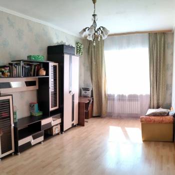 Продается 1-комнатная квартира, 38 м²