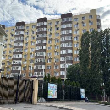Продается 1-комнатная квартира, 42,3 м²