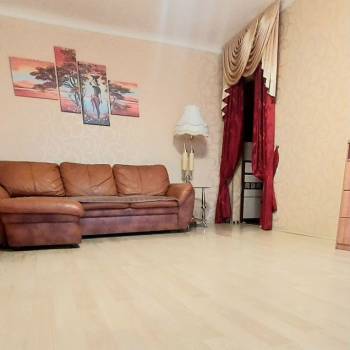 Сдается Многокомнатная квартира, 52 м²