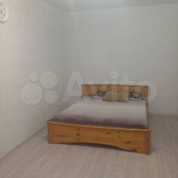 Сдается 1-комнатная квартира, 39 м²