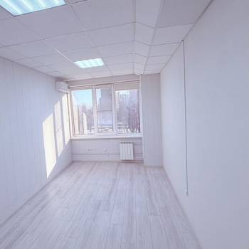 Сдается Нежилое помещение, 56 м²