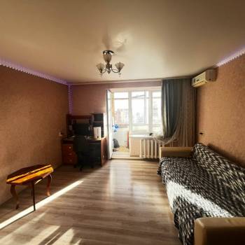 Сдается 1-комнатная квартира, 38 м²