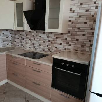 Сдается 1-комнатная квартира, 45 м²