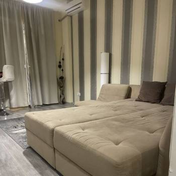 Продается 1-комнатная квартира, 30,8 м²