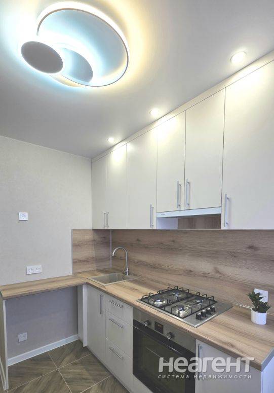 Продаю 2-х ком. квартиру, ул. Текучева