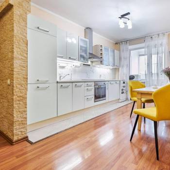 Продается 2-х комнатная квартира, 82 м²