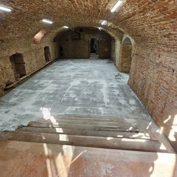 Продается Нежилое помещение, 205 м²