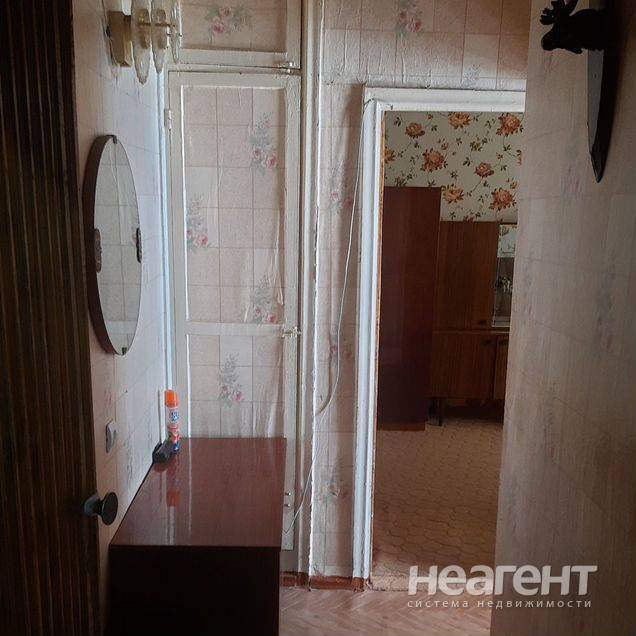 Продаю 1-комн. квартиру, ул. Красногоровская