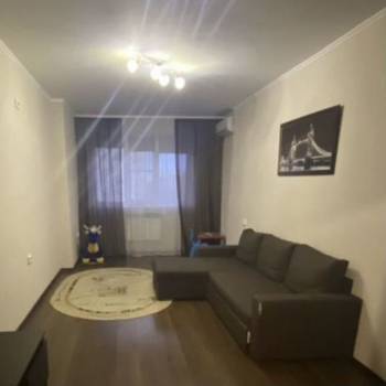 Сдается 1-комнатная квартира, 47,2 м²