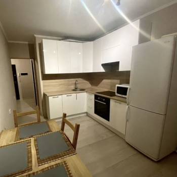 Сдается 1-комнатная квартира, 47,2 м²