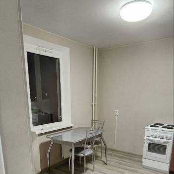 Сдается 1-комнатная квартира, 28 м²