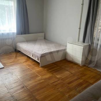 Сдается 1-комнатная квартира, 37 м²