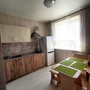 Сдается 1-комнатная квартира, 39 м²