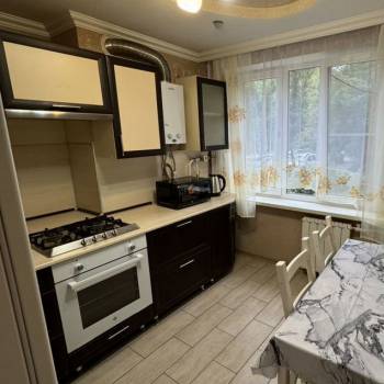 Продается 3-х комнатная квартира, 61 м²