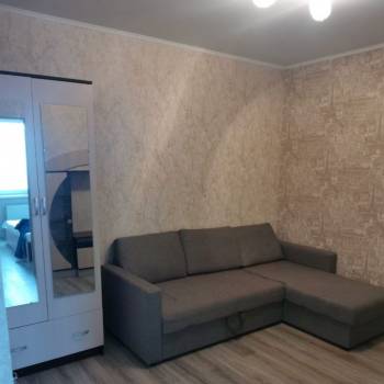 Сдается 1-комнатная квартира, 47 м²