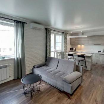 Сдается 1-комнатная квартира, 45 м²