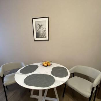 Продается 2-х комнатная квартира, 60 м²