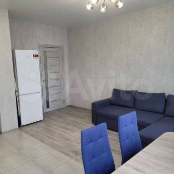 Сдается 1-комнатная квартира, 40 м²