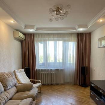 Сдается Многокомнатная квартира, 70 м²