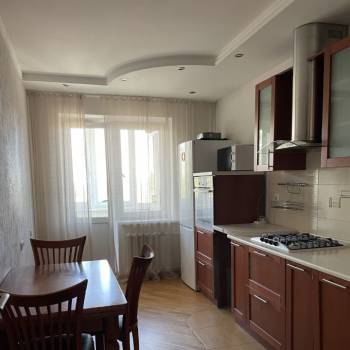 Сдается Многокомнатная квартира, 70 м²