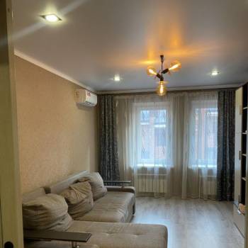 Сдается 1-комнатная квартира, 38 м²