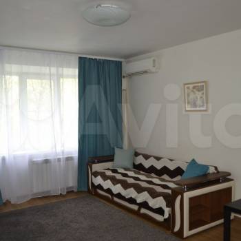 Сдается 1-комнатная квартира, 41 м²