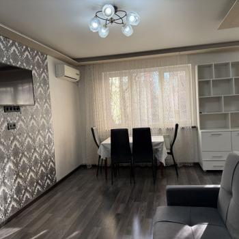 Сдается 2-х комнатная квартира, 56 м²