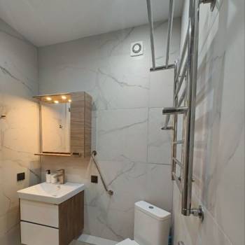 Сдается 1-комнатная квартира, 42 м²