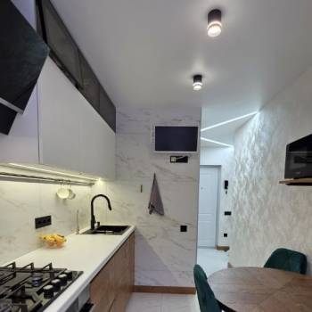 Продается 3-х комнатная квартира, 63 м²