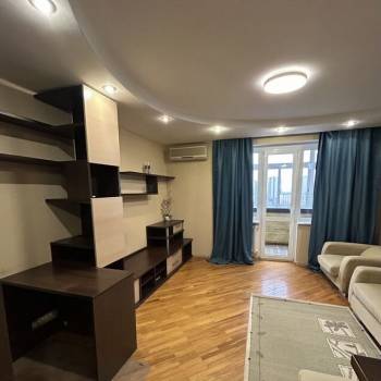 Сдается Многокомнатная квартира, 62 м²