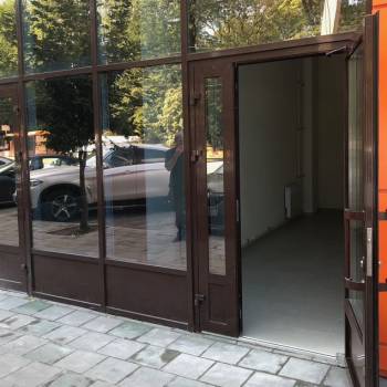 Сдается Нежилое помещение, 150 м²