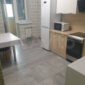 Продается 1-комнатная квартира, 41,6 м²