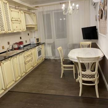 Сдается 1-комнатная квартира, 45 м²