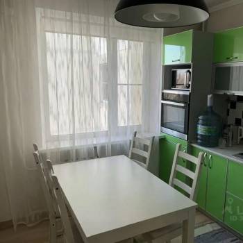 Сдается Многокомнатная квартира, 64 м²