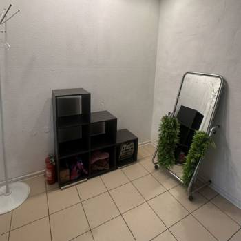 Сдается Нежилое помещение, 6 м²