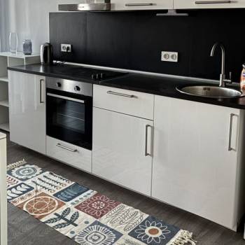 Сдается 1-комнатная квартира, 42,3 м²