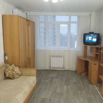 Сдается 1-комнатная квартира, 40 м²