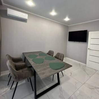 Продается 2-х комнатная квартира, 72 м²