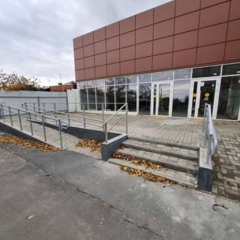 Сдается Нежилое помещение, 364 м²