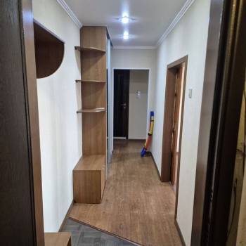 Продается 3-х комнатная квартира, 63 м²