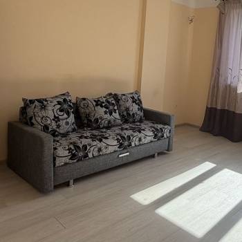 Сдается 1-комнатная квартира, 50 м²