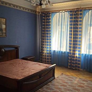 Сдается Многокомнатная квартира, 100 м²