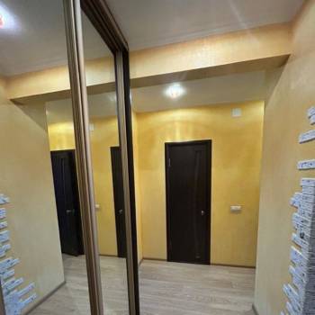 Продается 3-х комнатная квартира, 67,8 м²