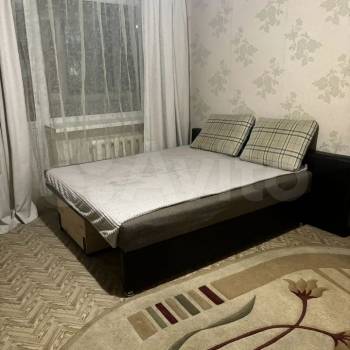 Сдается 1-комнатная квартира, 44 м²