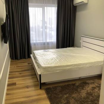 Сдается 1-комнатная квартира, 42 м²