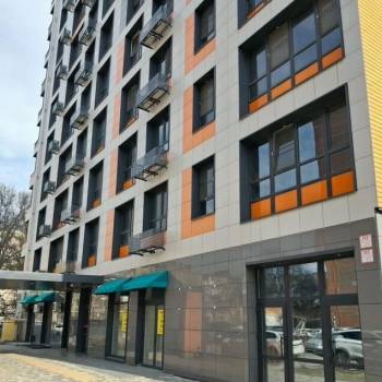 Продается 1-комнатная квартира, 45 м²