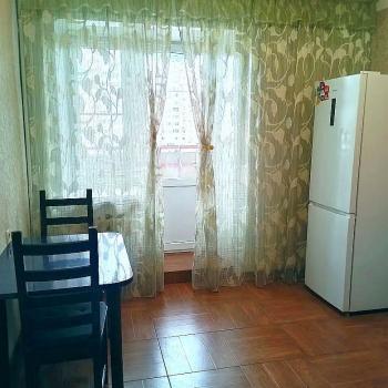 Сдается 1-комнатная квартира, 37 м²