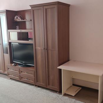 Сдается 1-комнатная квартира, 60 м²