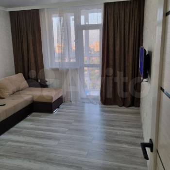 Сдается 1-комнатная квартира, 40 м²